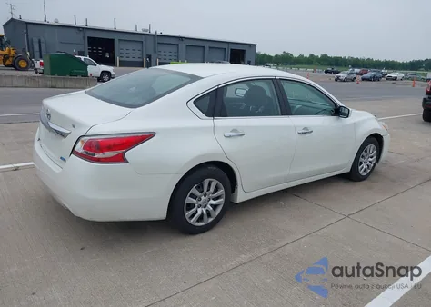 2014 Nissan Altima 2.5/2.5 S/2.5 Sl/2.5 Sv из США, поврежденный, VIN 1N4AL3AP4EC271504